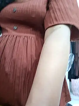 Snapshot of BeautyGirl_sara chatting on November 3, 2025, 4:36 am BeautyGirl sara online show from November 3, 2025, 4:36 am