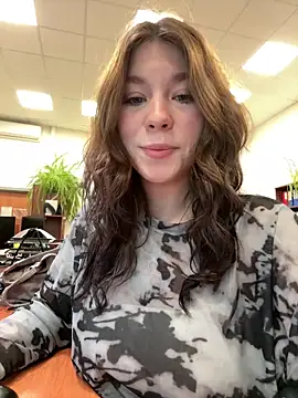 Mimiumuy online show from October 15, 2025, 2:50 pm