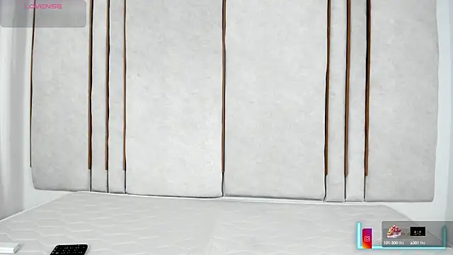 Lilith dry online show from October 7, 2025, 1:52 pm