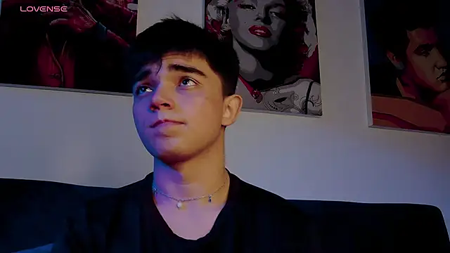 LucaDelart online show from November 5, 2025, 12:16 pm