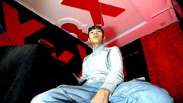 SemerHott online show from October 2, 2025, 1:40 pm