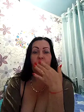 430LekaLove online show from October 9, 2025, 12:41 am