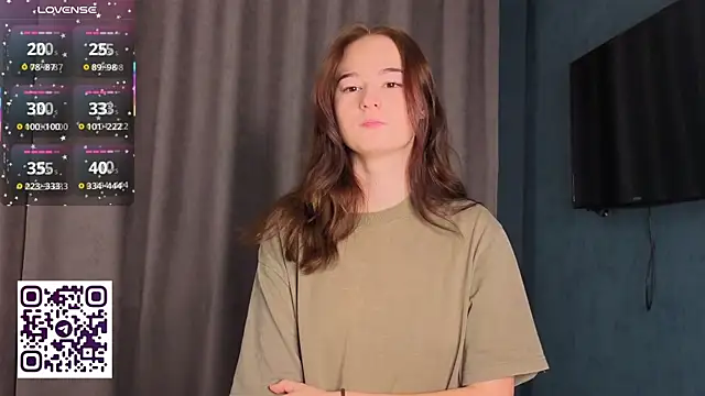 Mary Smitt online show from October 7, 2025, 5:32 pm