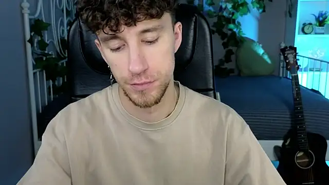 mark caron online show from November 26, 2025, 8:43 pm