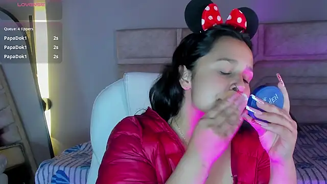  adahara queen online show from October 8, 2025, 6:55 am