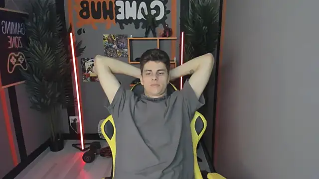 JackWolw online show from October 7, 2025, 9:50 am