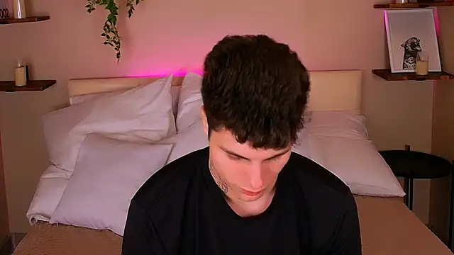 JackWolw online show from November 12, 2025, 10:09 pm