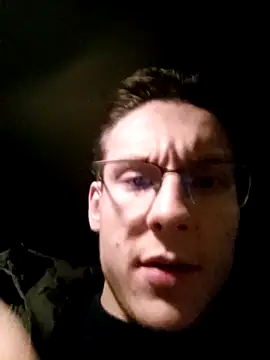 ZeinMiracles online show from December 21, 2025, 7:54 pm