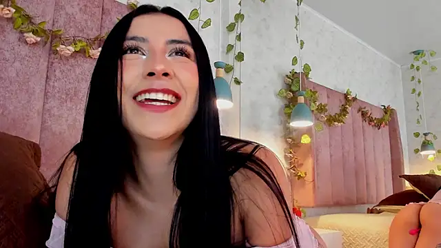 AnyaJay online show from June 11, 2026, 9:02 pm