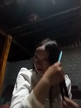 tcm-cute online show from April 12, 2026, 9:42 pm