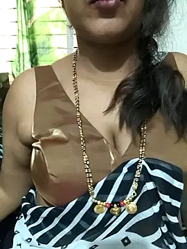 Spoorthi6 Kannada Telugu online show from December 22, 2025, 4:42 am