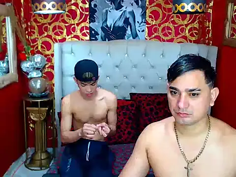 Snapshot of JHOVA23CM chatting on October 18, 2025, 1:56 pm JHOVA23CM online show from October 18, 2025, 1:56 pm