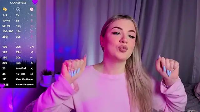 AliaBuerstatte online show from November 8, 2025, 7:12 pm