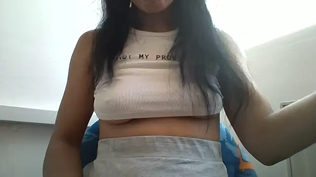 StrapPink online show from July 27, 2026, 10:11 am