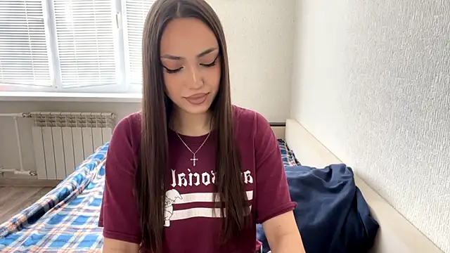 Leaf Unto online show from September 24, 2025, 11:35 am