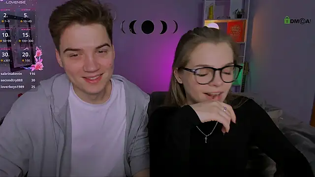 veronica bubble online show from October 19, 2025, 7:14 pm