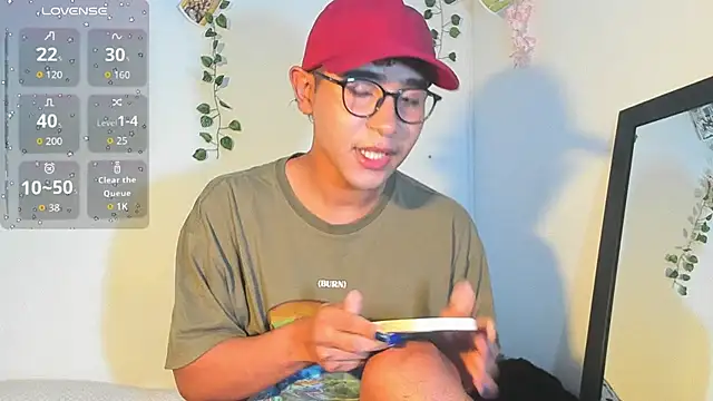 cute sammy 1 online show from September 18, 2025, 11:01 am