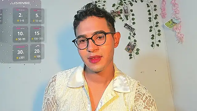 cute sammy 1 online show from October 2, 2025, 10:22 am