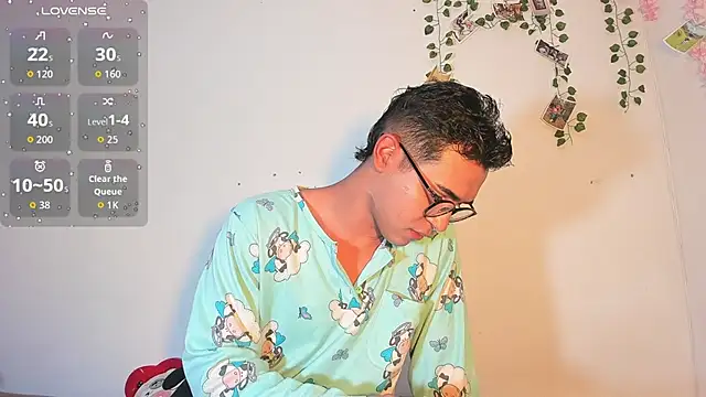 cute sammy 1 online show from October 4, 2025, 10:57 am