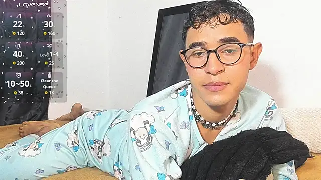 cute sammy 1 online show from October 8, 2025, 1:42 pm