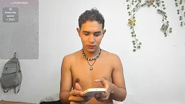 cute sammy 1 online show from November 3, 2025, 5:58 pm