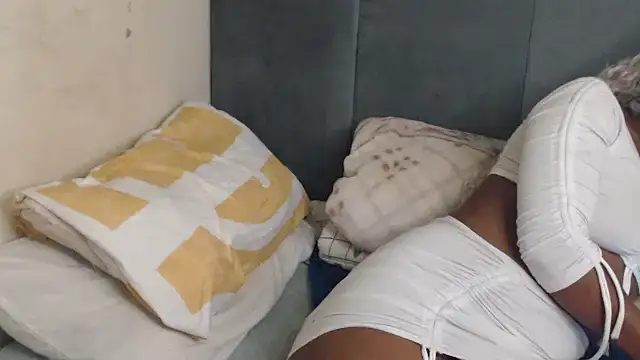 Tyllorsavage online show from October 25, 2025, 7:08 pm