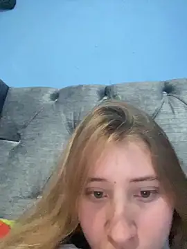 mia skys online show from February 20, 2026, 3:03 am