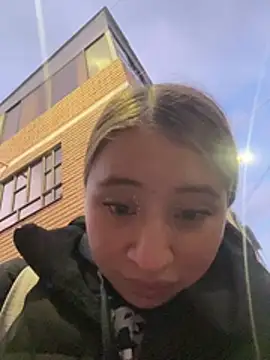 mia skys online show from February 25, 2026, 10:58 am