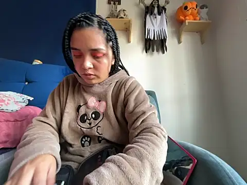 amanne misa online show from October 7, 2025, 8:39 pm