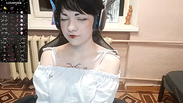 ChaeTrier online show from November 6, 2025, 4:08 pm