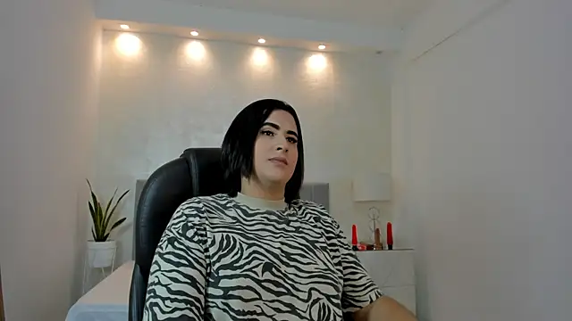 kendall roous online show from October 14, 2025, 7:25 pm