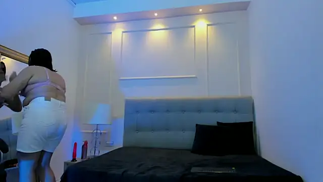 kendall roous online show from October 28, 2025, 3:21 am