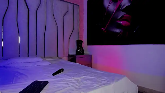 Elektra raven online show from October 27, 2025, 12:53 pm