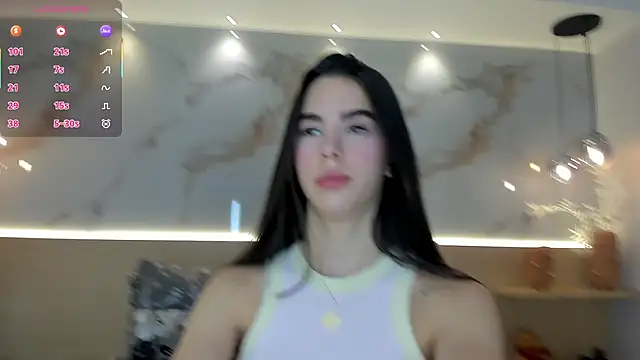 SolAvelar online show from April 15, 2026, 11:05 pm