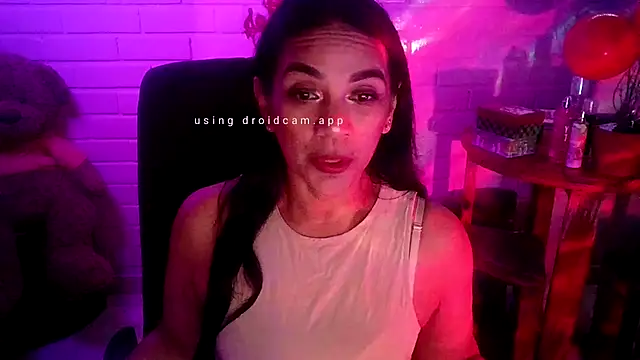 MiiaVelasquez online show from February 9, 2026, 4:16 am