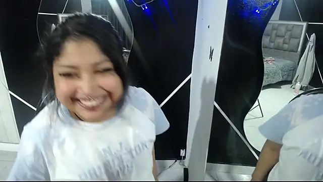 Snapshot of konojan_6 chatting on February 9, 2026, 7:18 pm konojan 6 online show from February 9, 2026, 7:18 pm