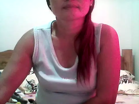 nathalie0045 online show from October 28, 2025, 5:44 am