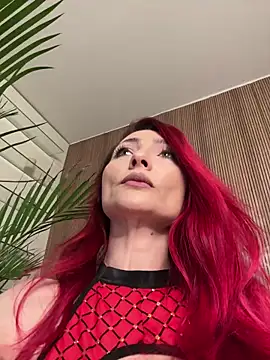 AlyxVonD online show from December 18, 2025, 4:40 am