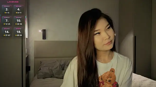 Snapshot of iamyuki chatting on September 22, 2025, 6:10 pm iamyuki online show from September 22, 2025, 6:10 pm