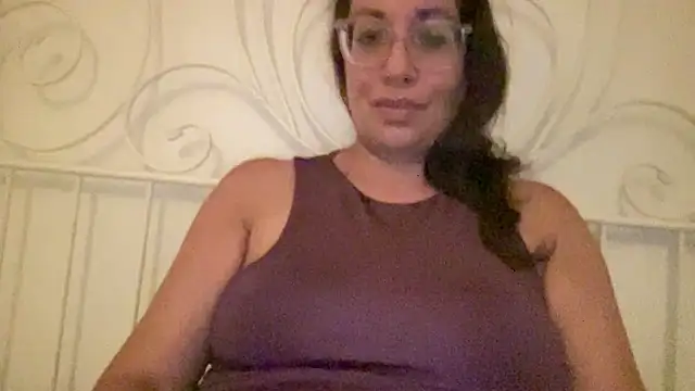 RosaFreya online show from June 27, 2026, 3:17 pm