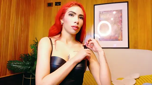 Snapshot of FranchescaVeleska chatting on September 29, 2025, 7:40 pm FranchescaVeleska online show from September 29, 2025, 7:40 pm