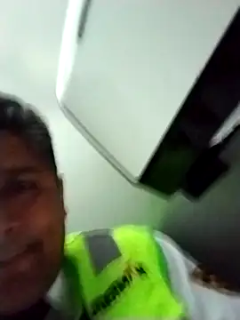 danigarci2307 online show from October 18, 2025, 2:18 pm