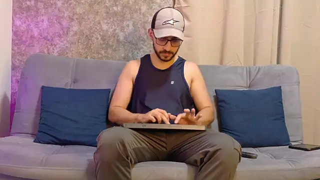 Snapshot of Gio_dantt chatting on September 22, 2025, 7:05 pm Gio dantt online show from September 22, 2025, 7:05 pm