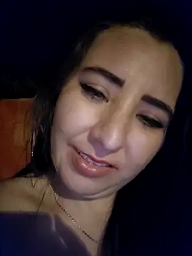 isabella lovem online show from May 18, 2026, 7:03 am