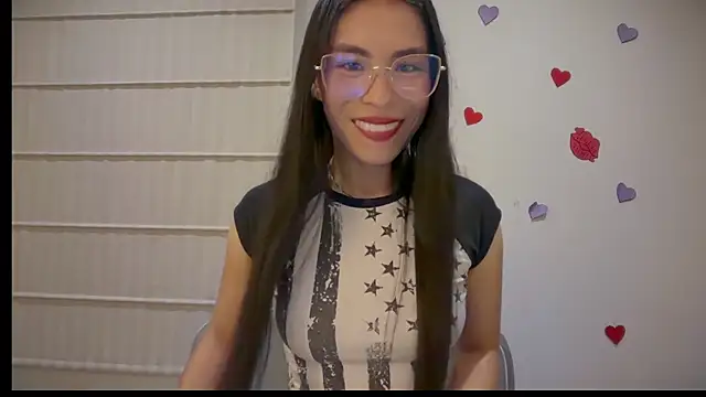 Snapshot of sasha_jonne chatting on July 6, 2026, 1:57 am sasha jonne online show from July 6, 2026, 1:57 am