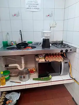 teilor dreamse online show from December 16, 2025, 1:49 pm