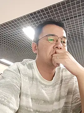 nnnnnan9527 online show from September 30, 2025, 7:02 am