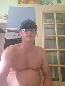 Snapshot of justeadeux chatting on September 9, 2025, 2:49 pm justeadeux online show from September 9, 2025, 2:49 pm