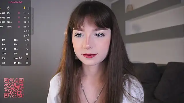 Snapshot of DreamyDaisy chatting on October 6, 2025, 7:00 pm DreamyDaisy online show from October 6, 2025, 7:00 pm