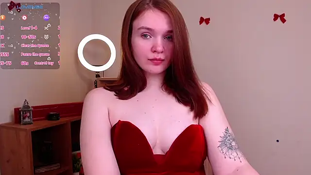 EvaJackson111 online show from December 14, 2025, 3:17 pm